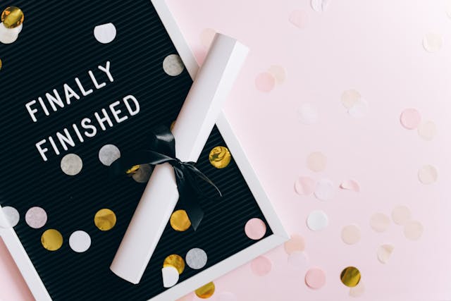 Digitales Sprachzertifikat und anerkanntes Diplom für beruflichen Erfolg﻿